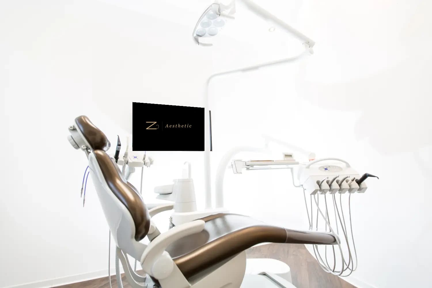 z-aesthetic Praxis – Behandlungsraum für Veneer-Beratung